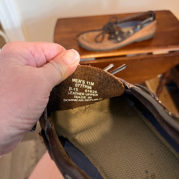 Sperry Men's Two-Tone Leather Loafers - Picture 4 of 4